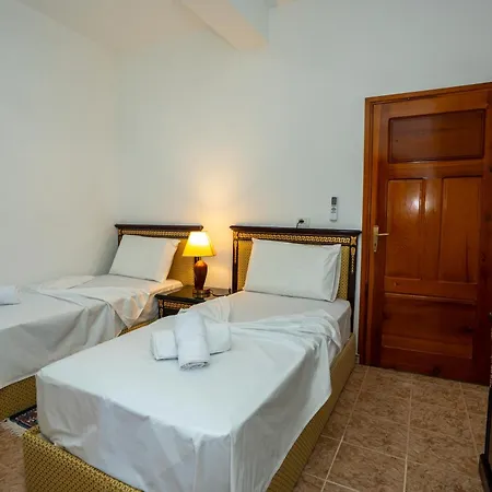 Hotel Restaurant Anton Logu