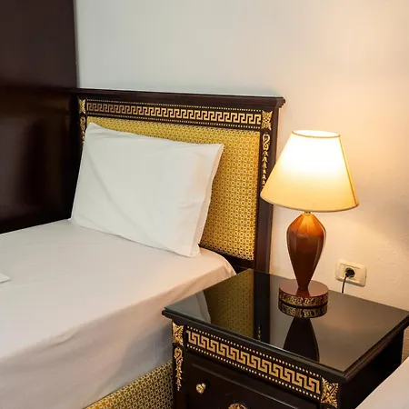 Restaurant Anton Logu Hotel 3*