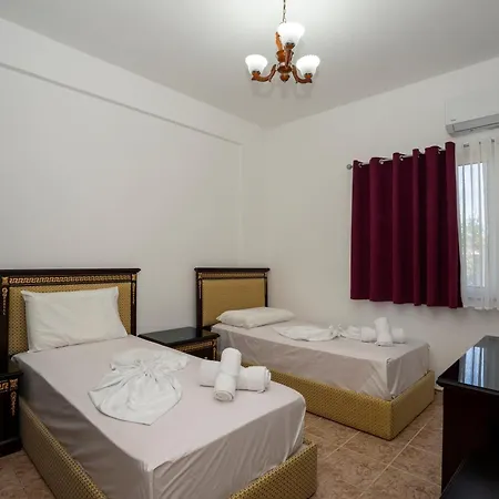 Restaurant Anton Logu Hotel 3*