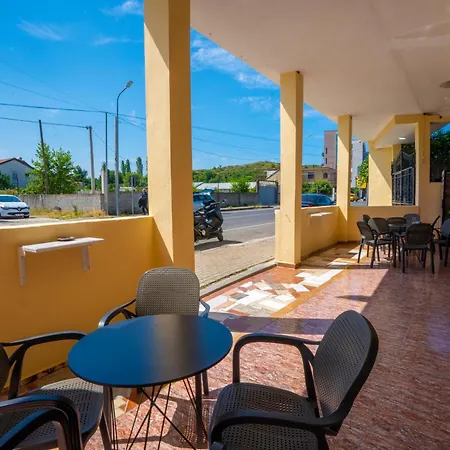 Restaurant Anton Logu Hotel Shkodër