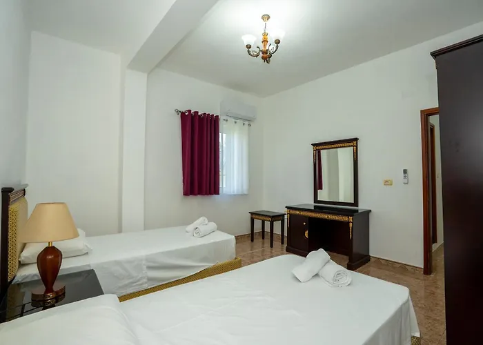 Restaurant Anton Logu 3* شكودر