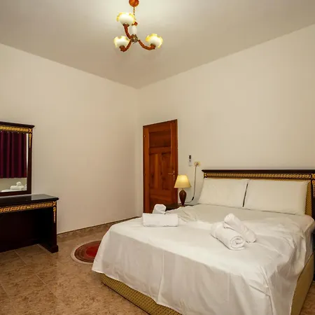 Restaurant Anton Logu Hotel Shkodra