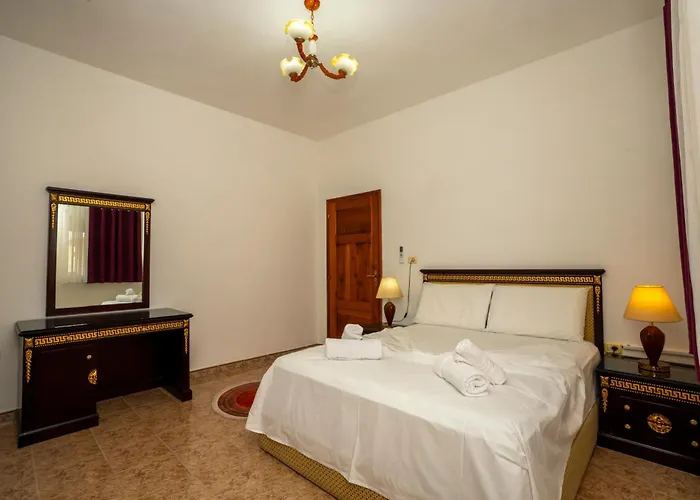 Restaurant Anton Logu Hotel Shkoder